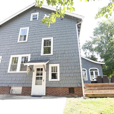 Вилла Blue House, Blocks From Ross-Aide, Mackey, Samara House, Birck Golf Complex Уэст-Лафейетт Экстерьер фото