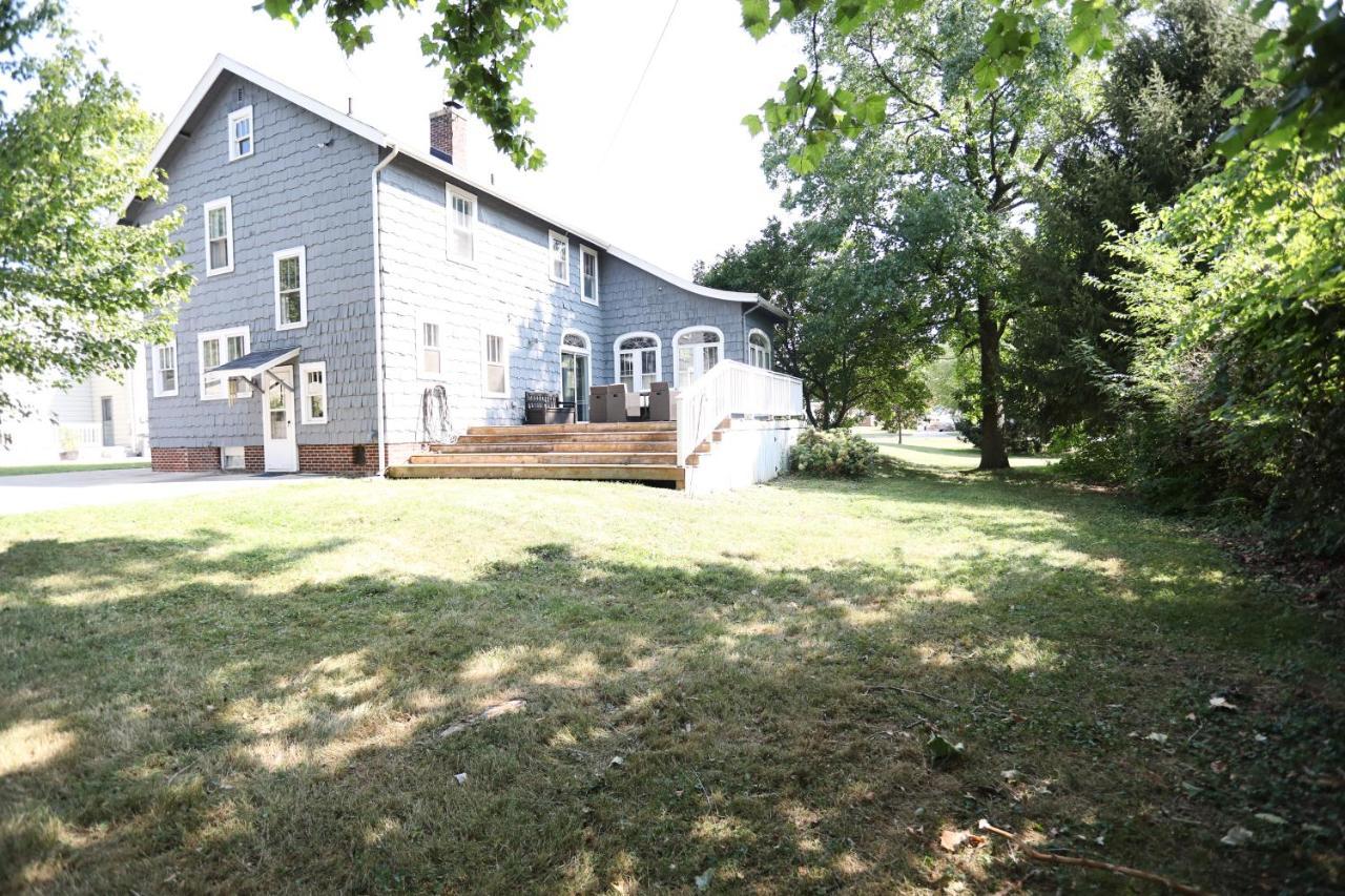 Вилла Blue House, Blocks From Ross-Aide, Mackey, Samara House, Birck Golf Complex Уэст-Лафейетт Экстерьер фото